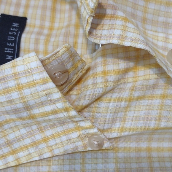 USED VAN HEUSEN BUTTON DOWN YELLOW CHECKERED SHIRT SHORT SLEEVE L 16-16 1/2 - Picture 4 of 12